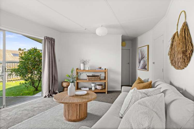 9 Whitby Crescent Flaxmere_5