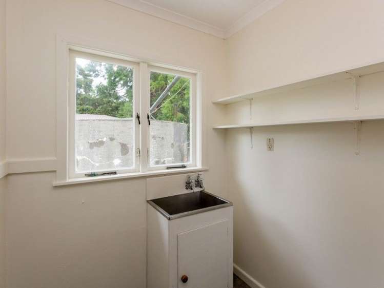 36 Ongo Road Hunterville_19