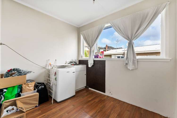 1/22 Captain Scott Road Glen Eden_6