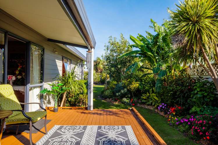 22 Ruru Avenue Lytton West_13