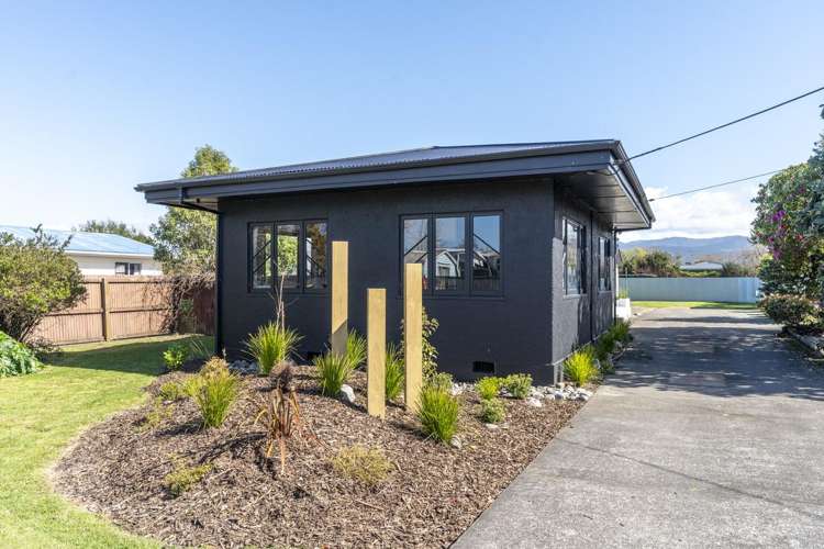 53 Victoria Street Carterton_23