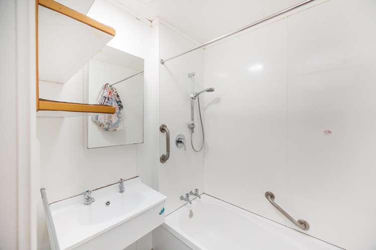 18 Amberley Avenue Westbrook_5