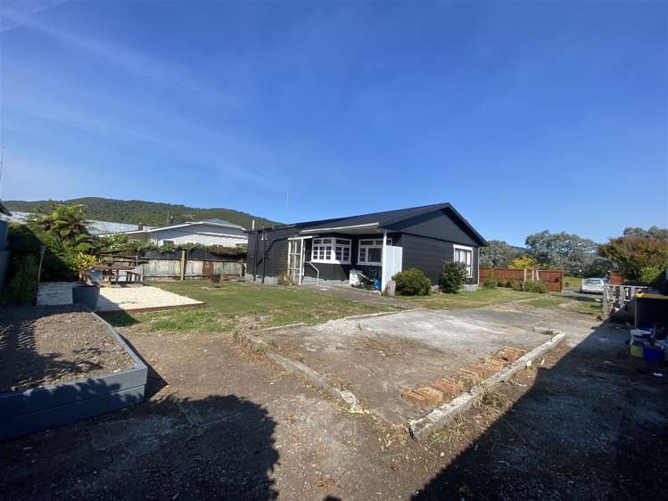 34 Palmerston Street Greymouth_20