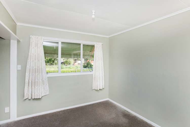 18 Library Road Te Karaka_10
