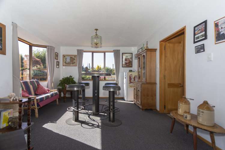 185 Homestead Road Weston_5