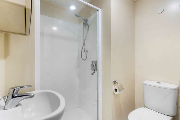 1018/72 Nelson Street Auckland Central_8