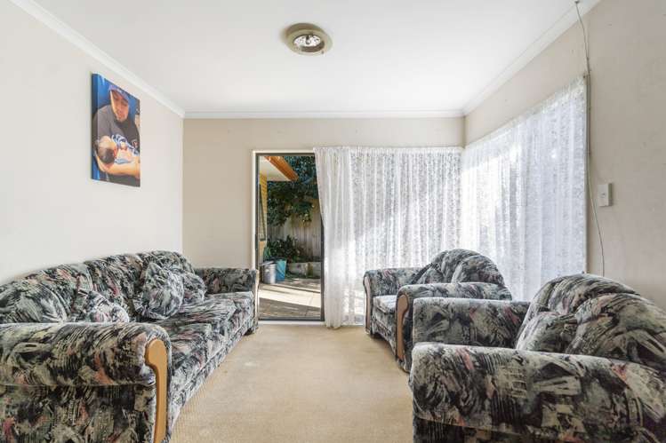 54 Etherton Drive Manurewa_7