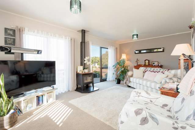 9 Montgomery Crescent Putaruru_4