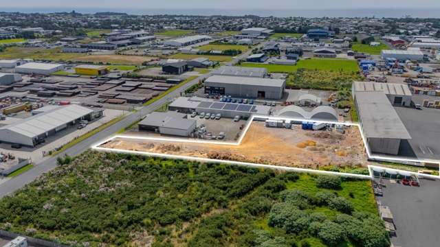 25a Swans Road Bell Block_1