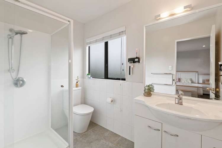 37 Hogarth Rise West Harbour_21