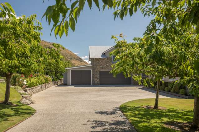 2 Elderberry Crescent Wanaka_1