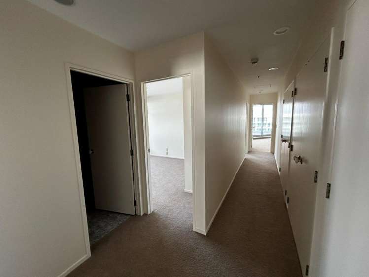 10B/2 Marine Parade 11229_21