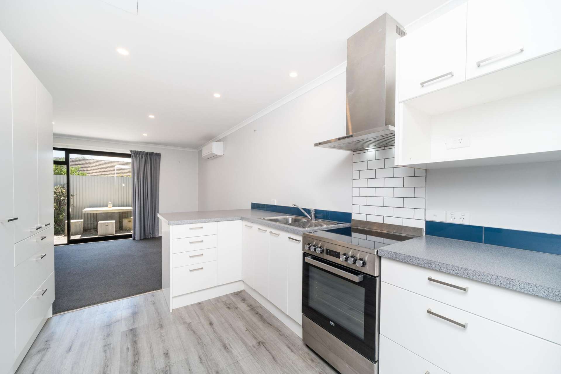 8b Sinclair Avenue Highbury_0