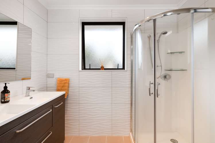 67 Condor Drive Pyes Pa_17