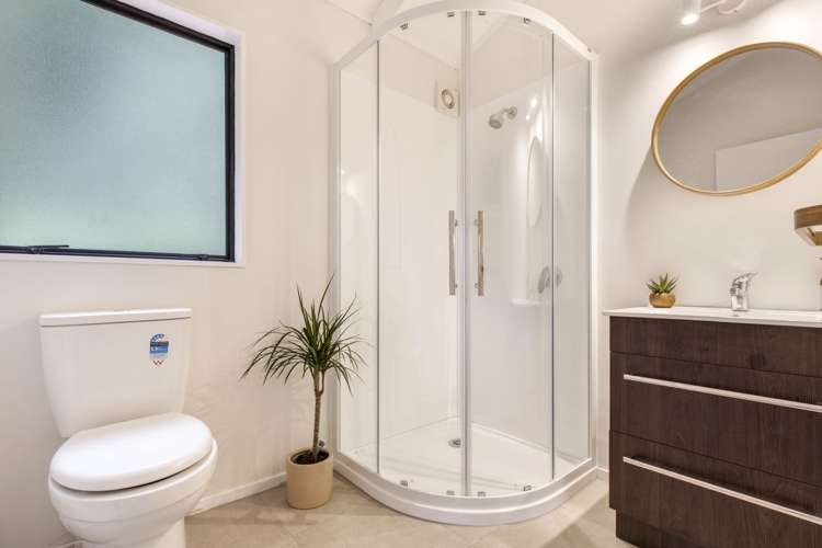 31 Scenic Drive Titirangi_14