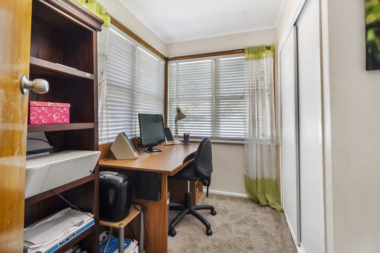 8 Huruhuru Road Massey_11