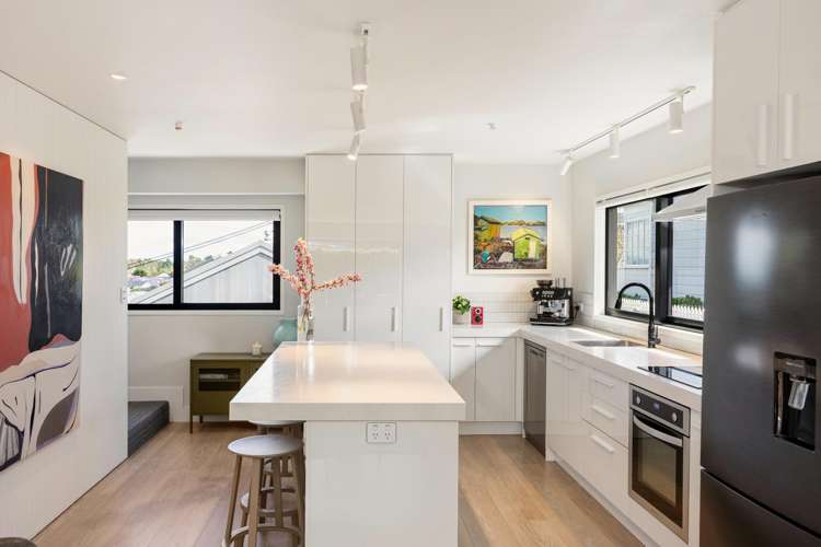 12A Amandale Avenue Mount Albert_2