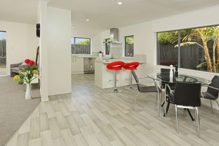 7/72 Swanson Road Henderson_6