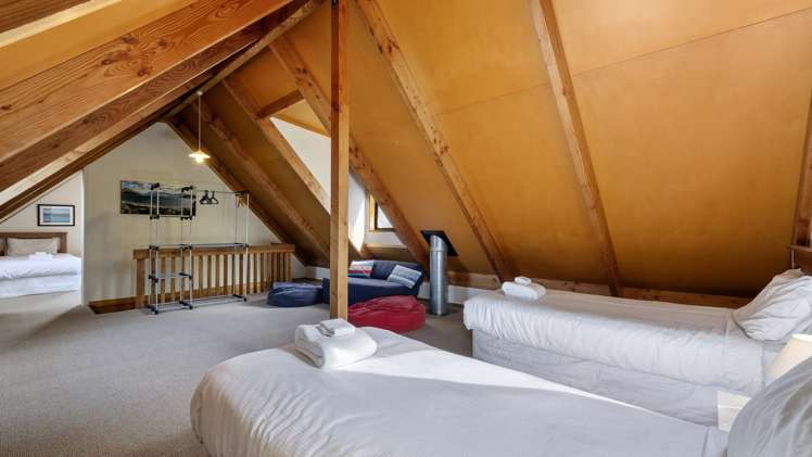 14 Mulberry Lane Wanaka_13