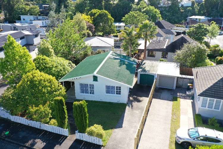 634a River Road Chartwell_1