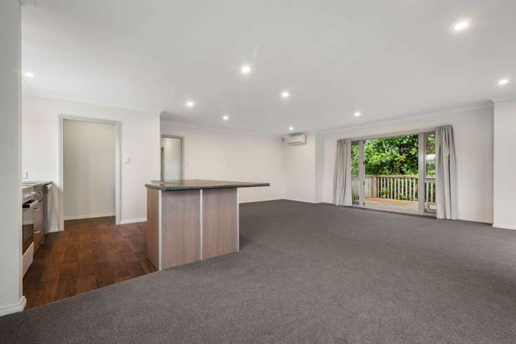 22 Silverton Road Waihi_15