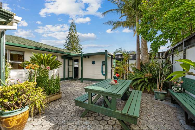 37 West View Crescent Onerahi_13