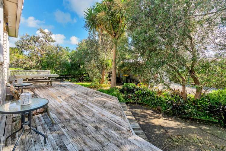 28 Te Moau Avenue Parakai_4