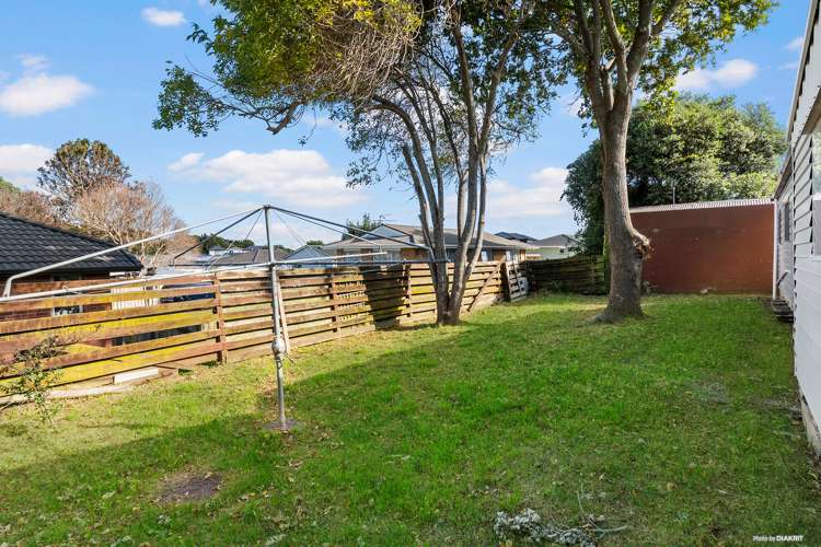 13 Gambare Place Wattle Downs_17