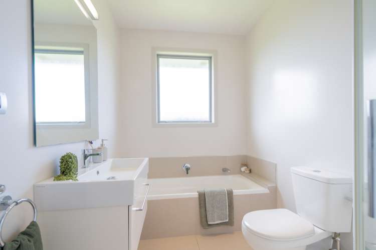 52 Dusky Street Te Anau_16