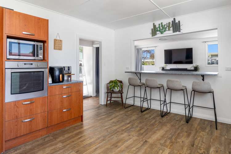 1/37 Holdaway Street_3