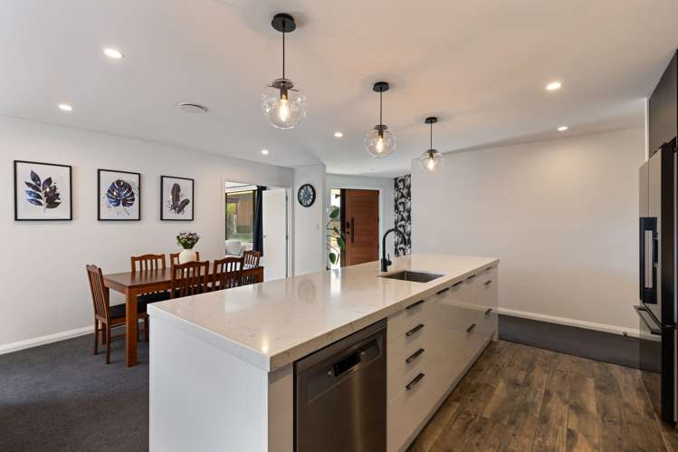 40 Freedom Drive Kelvin Grove_15