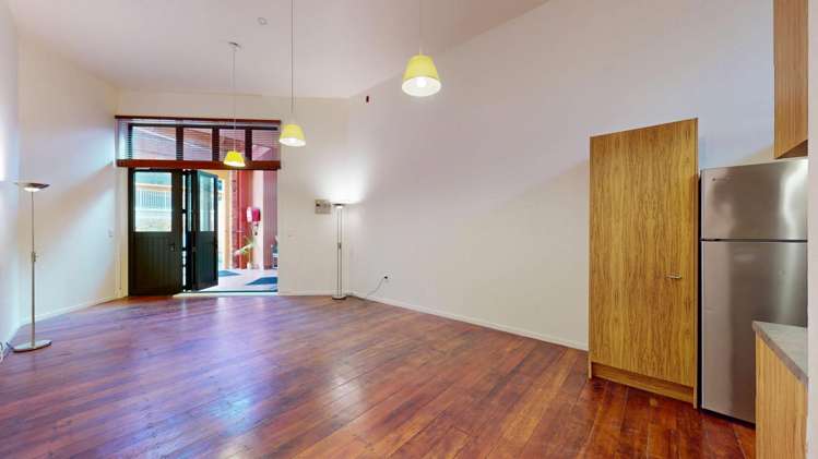 11/14 Alpha Street 2185_0