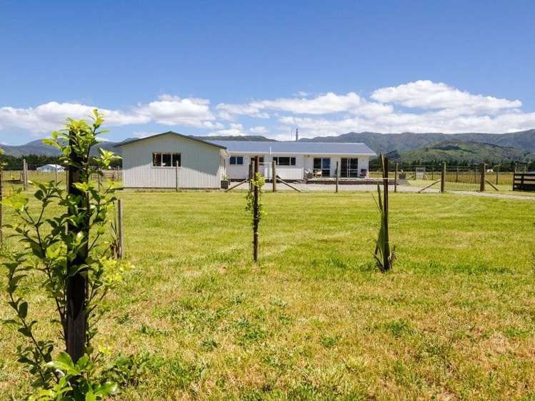 192 State Highway 53 Featherston_4