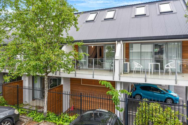 13/432 Great King Street North Dunedin_9