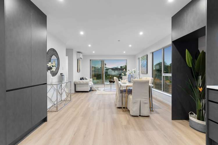 26C Trojan Crescent New Lynn_12