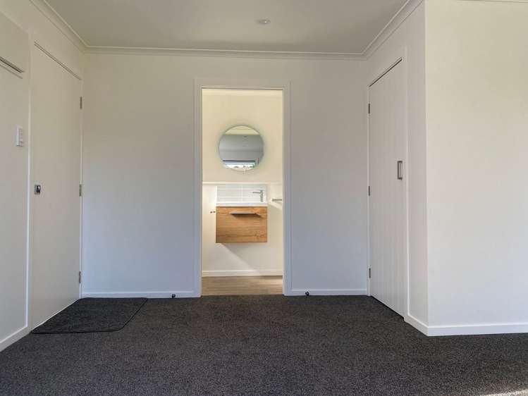 1/132 Colwill Road Massey_5