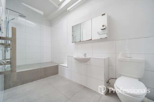 E/29 Bath Street 1761_4