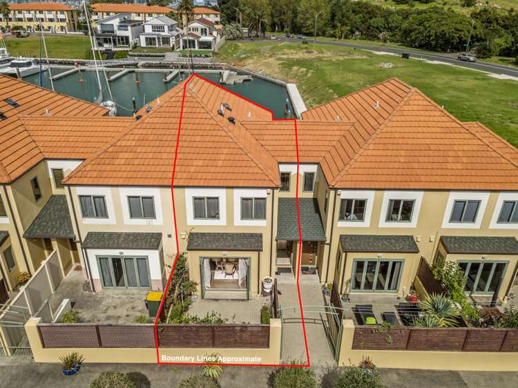 157 Waterside Crescent Gulf Harbour_20