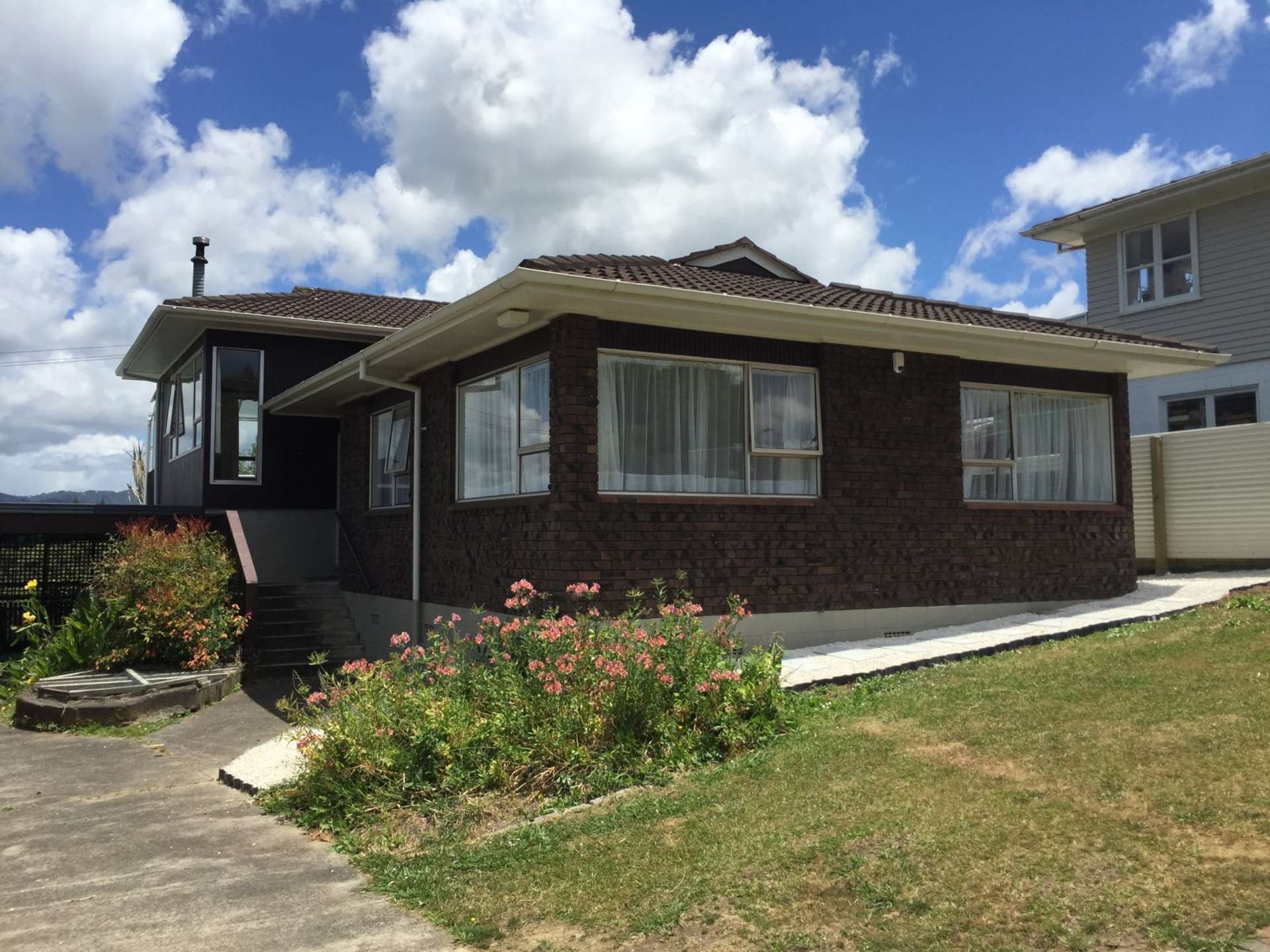 6 Sunnylaw Place Glen Eden_0