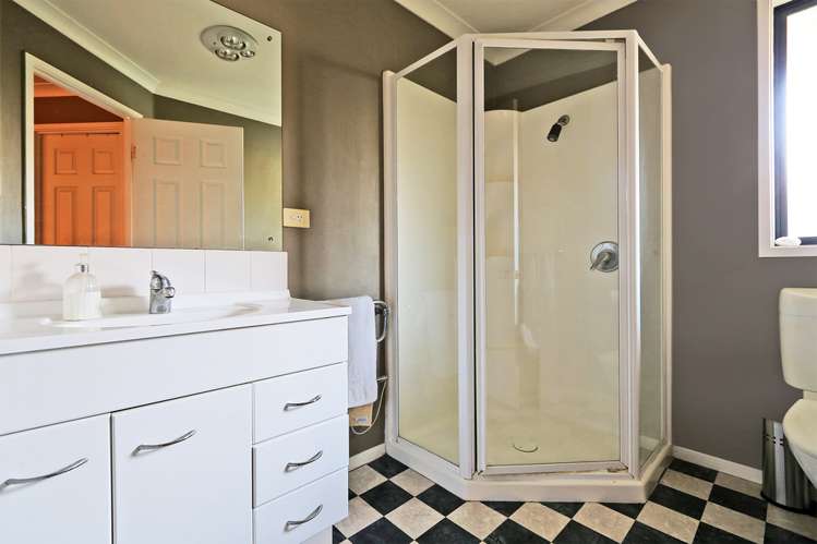 15 Scott Place Havelock North_12