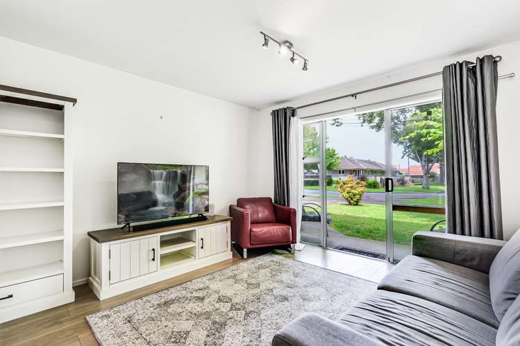 3/6 Liverpool Street Hamilton Central_5