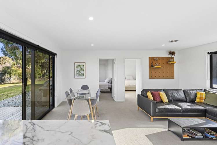 2 Cleland Close Wanaka_3
