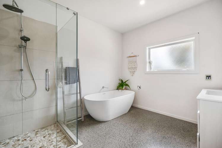 18A Dune View Drive Mangawhai_21