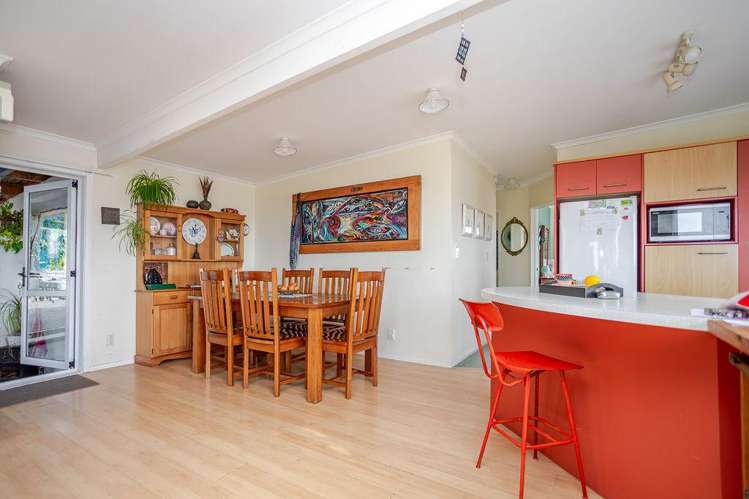 6 Beach Road Haumoana_6