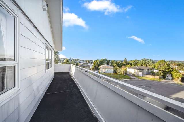 12 Celeste Place Totara Vale_4