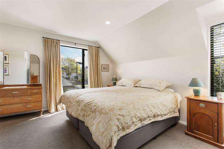 2/124 Leinster Road Merivale_10