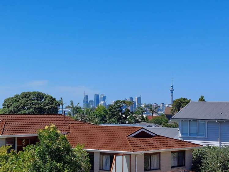 5/128 Onewa Road 10887_13
