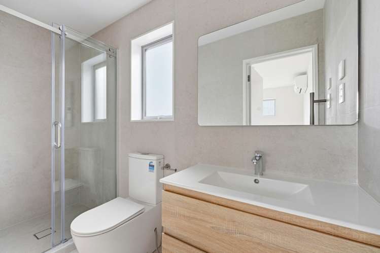 4 & 6 Te Taiheke Road Papakura_22