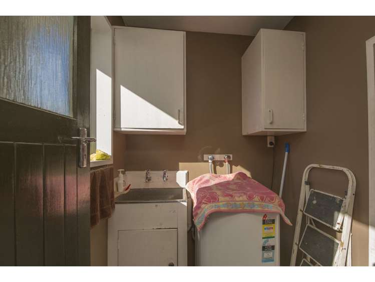 34 Seadown Crescent Amberley_17