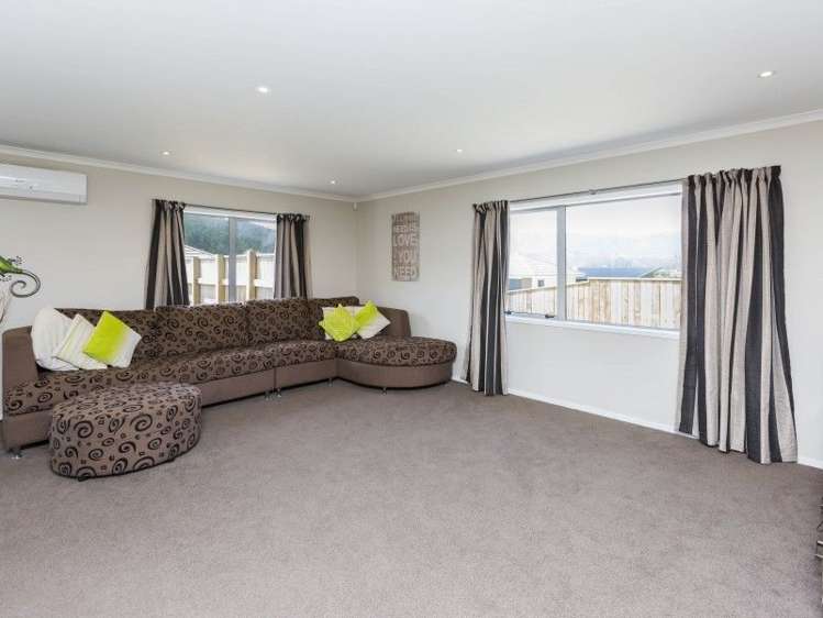 91 Riverstone Drive Riverstone Terraces_11